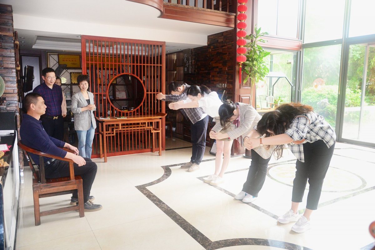 正味舉行拜師儀式承載傳承與感恩